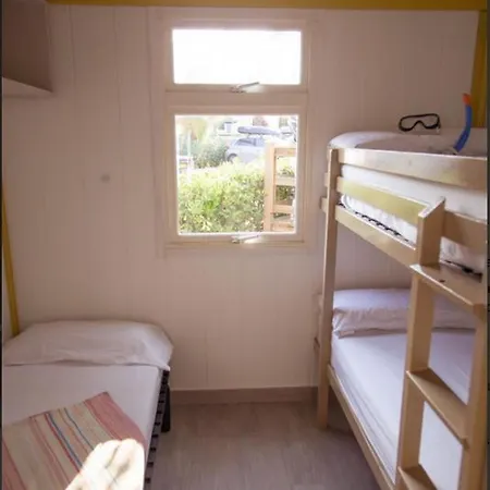 Campsite Senia Tucan