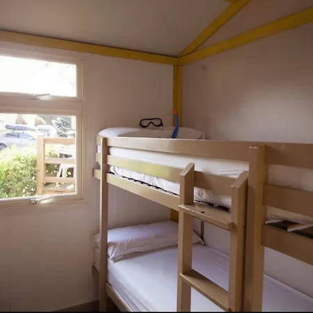 Кемпінг Senia Tucan 2*