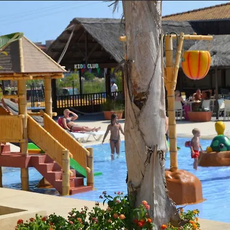 Campsite Senia Tucan