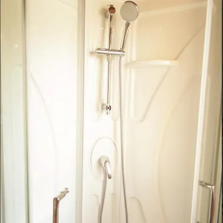 Senia Tucan Kamp alanı