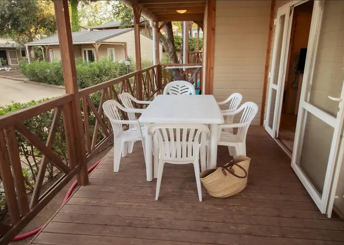 Camping Senia Tucan 2*