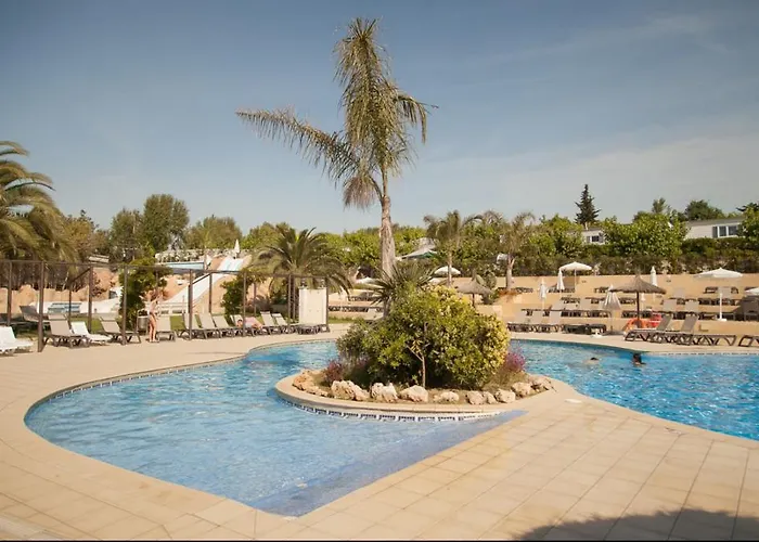 Senia Tucan Lloret de Mar