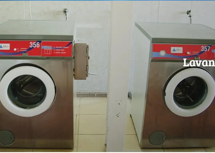 Senia Tucan Camping 2*