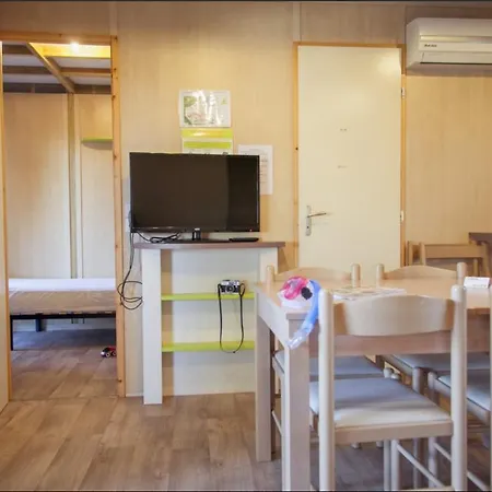 Senia Tucan Kemping Lloret de Mar